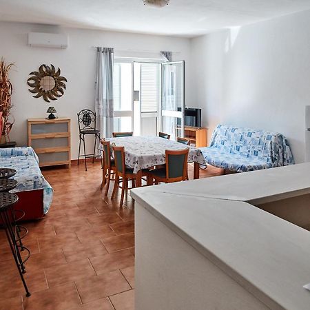 דירות סנטה טרזה גאיורה House Giua La Punzesa מראה חיצוני תמונה