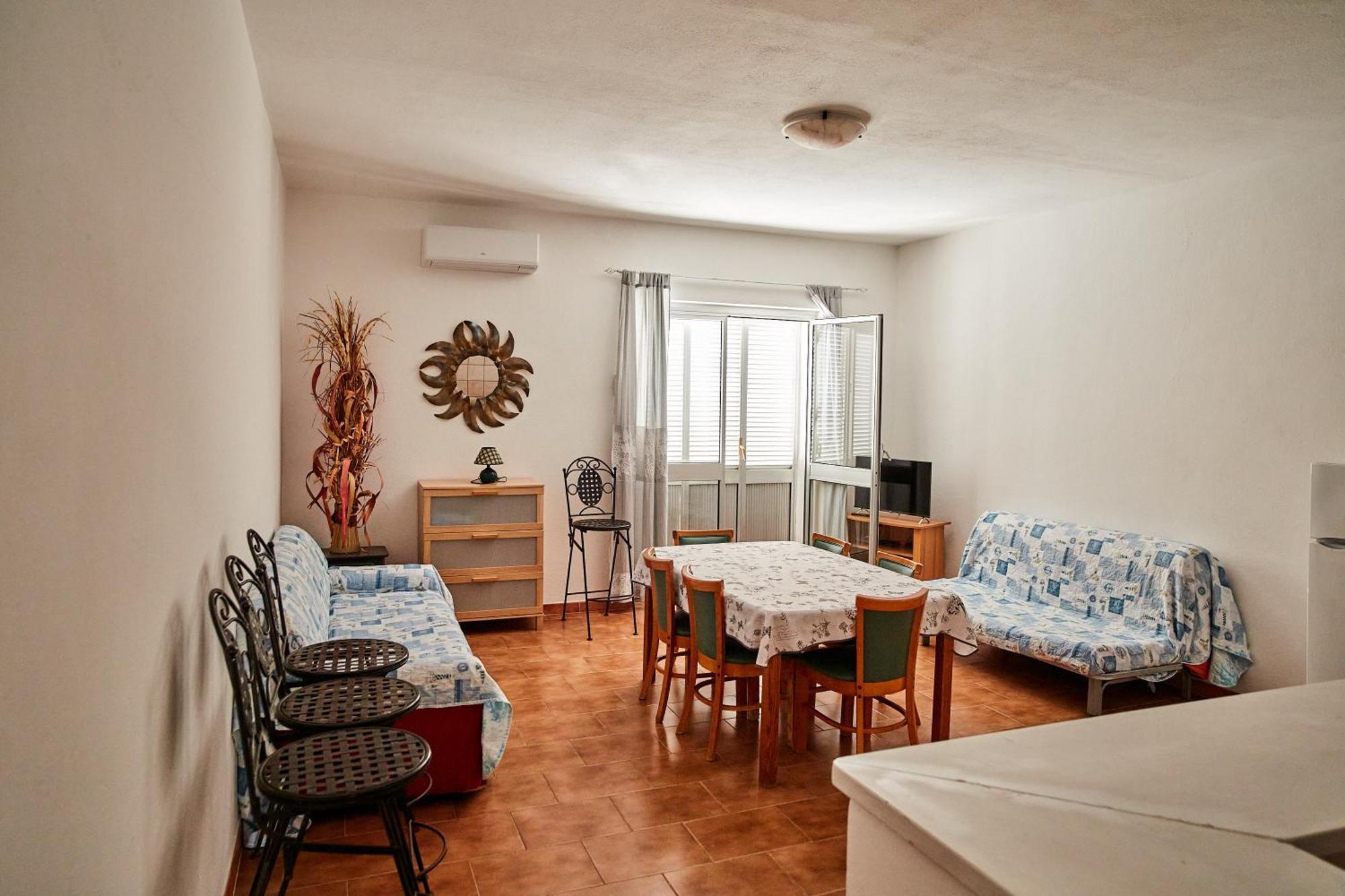 דירות סנטה טרזה גאיורה House Giua La Punzesa חדר תמונה